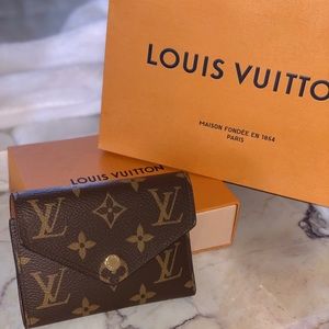 Louis Vuitton Victorine Wallet M62472